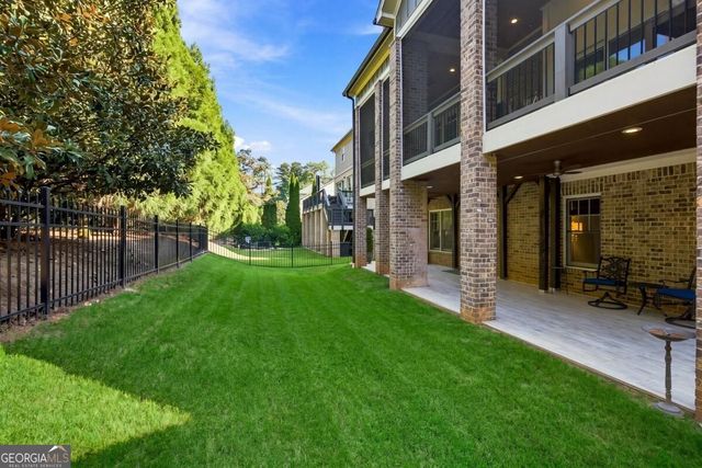 11715 Stratham Drive, Alpharetta, GA 30009