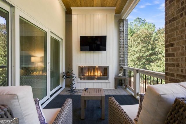 11715 Stratham Drive, Alpharetta, GA 30009