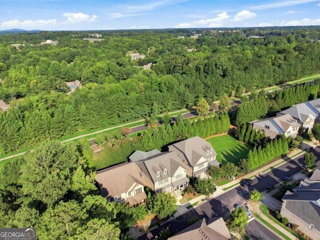 11715 Stratham Drive, Alpharetta, GA 30009