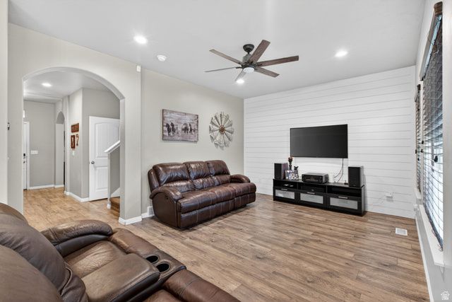 3957 W JORDAN VIEW DR, Lehi, UT 84043
