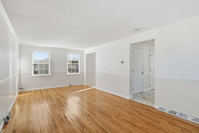 22 Pheasant Drive, Springfield, MA 01119