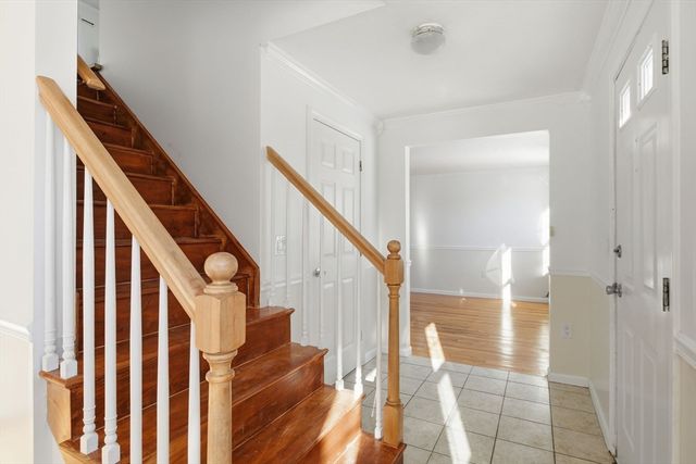 22 Pheasant Drive, Springfield, MA 01119