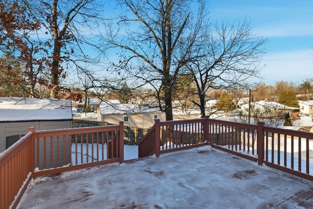 22 Pheasant Drive, Springfield, MA 01119