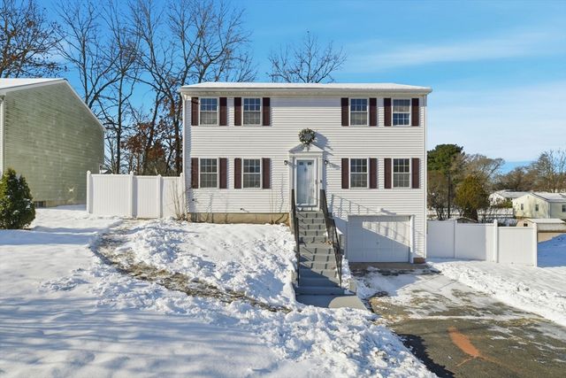 22 Pheasant Drive, Springfield, MA 01119