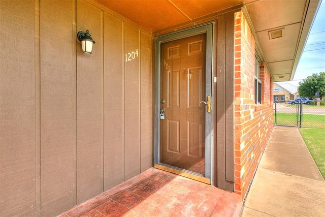 1204 N Crawford Avenue 1204, Norman, OK 73069
