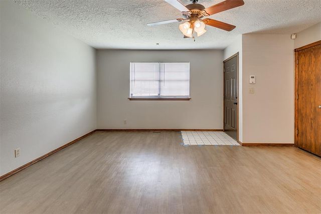 1204 N Crawford Avenue 1204, Norman, OK 73069