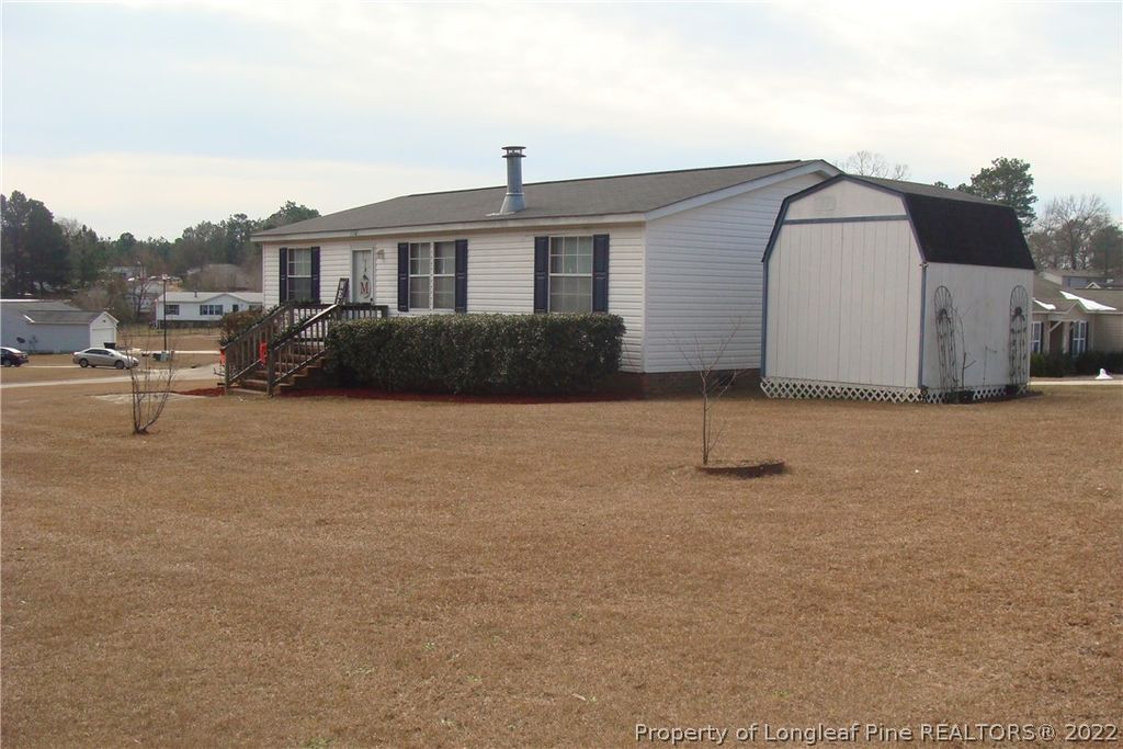170 Jamestown Drive, Spring Lake, NC 28390 — photo 2