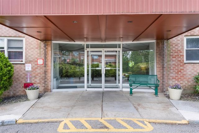 1 Lakeview Drive 1P, Peekskill, NY 10566