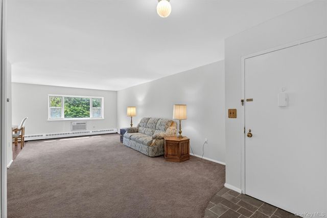 1 Lakeview Drive 1P, Peekskill, NY 10566
