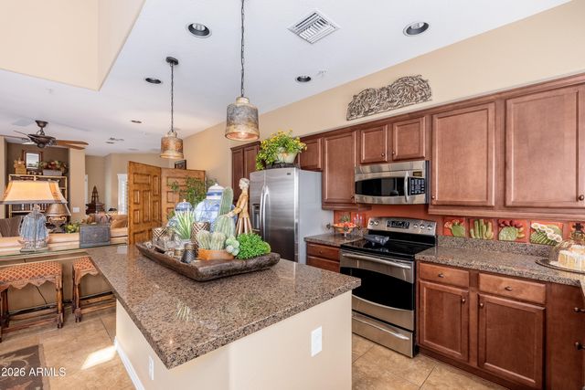 3935 E ROUGH RIDER Road 1248, Phoenix, AZ 85050