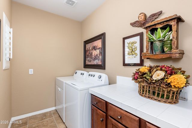 3935 E ROUGH RIDER Road 1248, Phoenix, AZ 85050