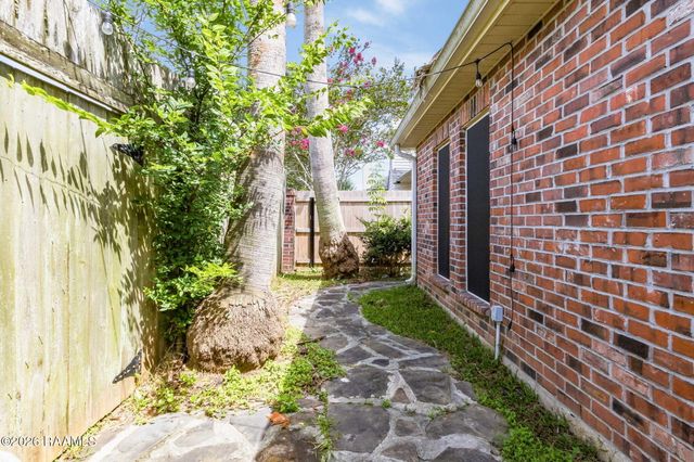 117 Pericles Street, Lafayette, LA 70506