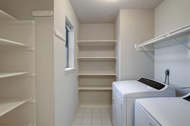 3126 Pebble Bay Drive, League City, TX 77573