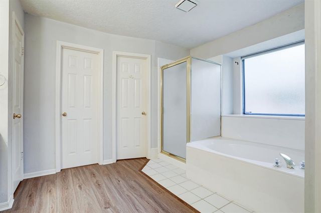 3126 Pebble Bay Drive, League City, TX 77573