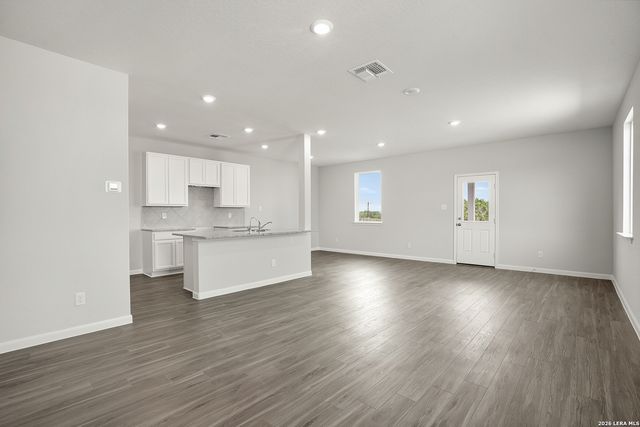 11115 Luckenbach Loop, Converse, TX 78109