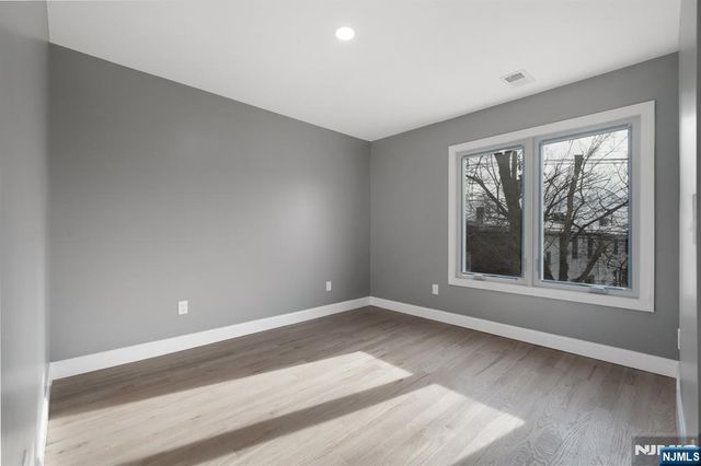 149 Florence Avenue, Hawthorne, NJ 07506