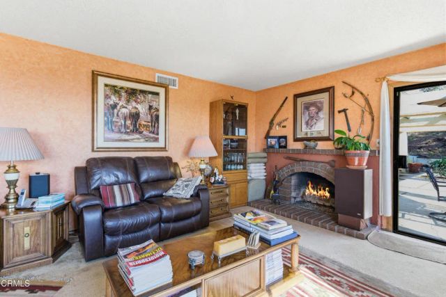 3825 Skycrest Drive, Pasadena, CA 91107