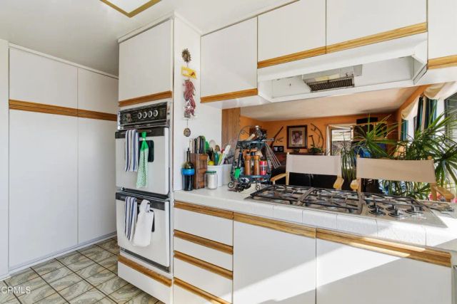 3825 Skycrest Drive, Pasadena, CA 91107