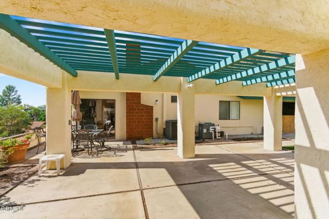 3825 Skycrest Drive, Pasadena, CA 91107