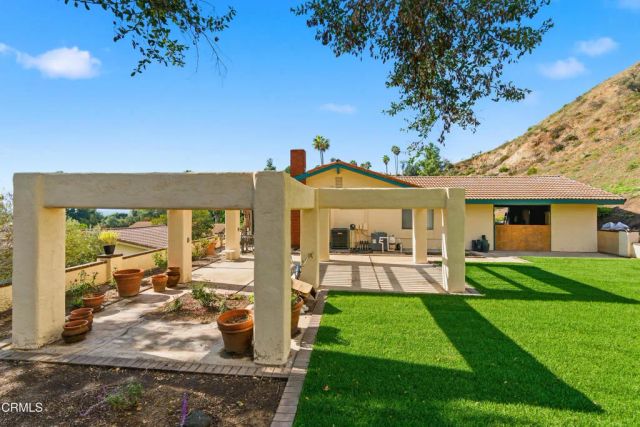 3825 Skycrest Drive, Pasadena, CA 91107