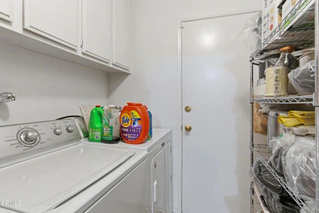 3825 Skycrest Drive, Pasadena, CA 91107