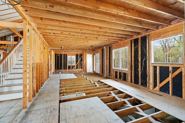 381 Studer Rd, Manchester, TN 37355