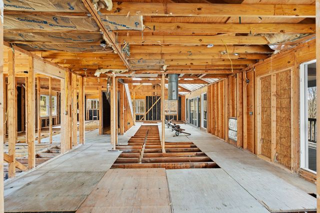 381 Studer Rd, Manchester, TN 37355