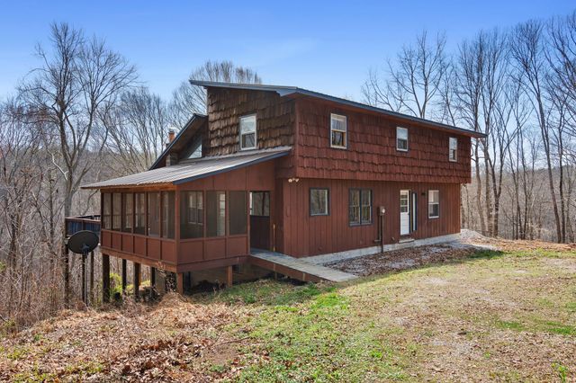 381 Studer Rd, Manchester, TN 37355