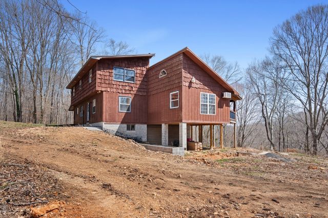 381 Studer Rd, Manchester, TN 37355