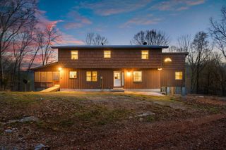 381 Studer Rd, Manchester, TN 37355