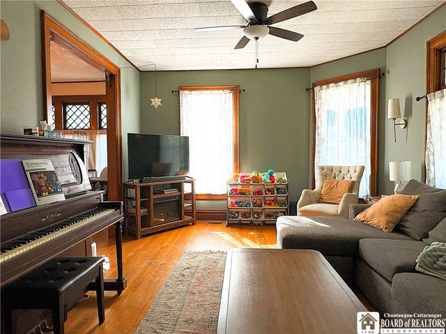 15 East Fifth Street, Dunkirk, NY 14048