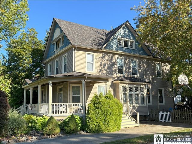 15 East Fifth Street, Dunkirk, NY 14048