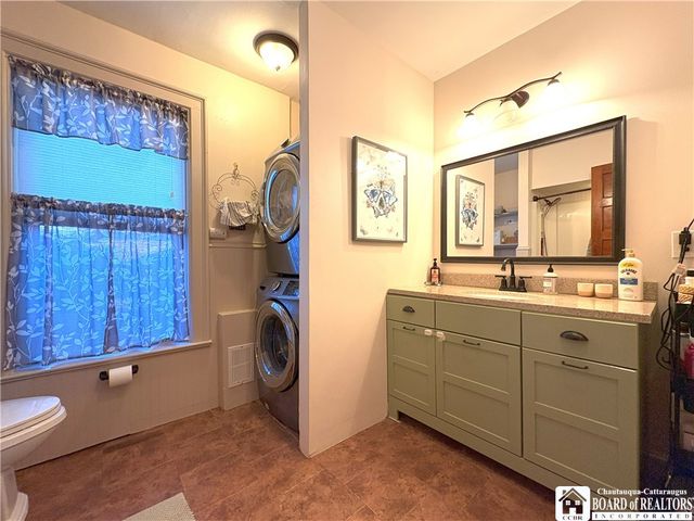 15 East Fifth Street, Dunkirk, NY 14048