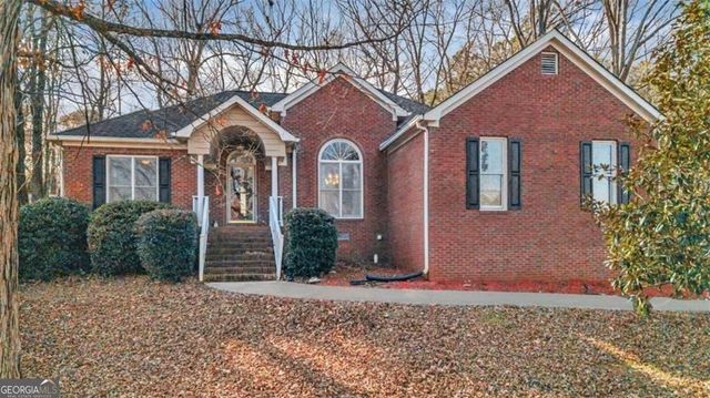 111 Overlook Heights Way, Stockbridge, GA 30281