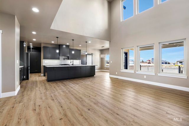 1580 Mary Alice Lake Way, Twin Falls, ID 83301