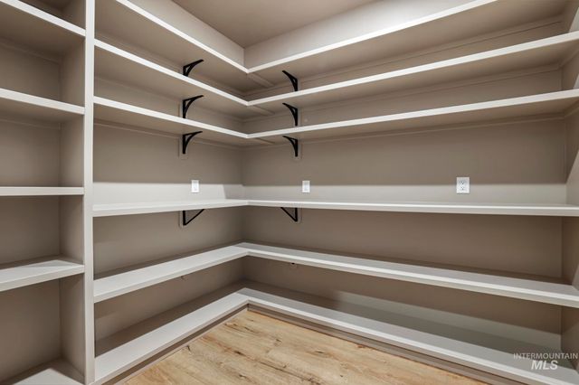 1580 Mary Alice Lake Way, Twin Falls, ID 83301