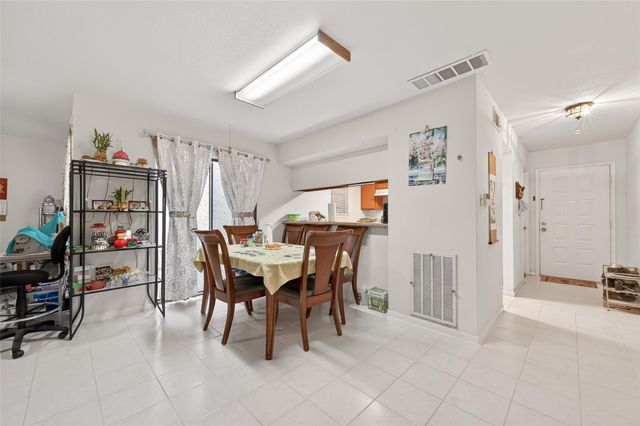 11311 Harwin Drive 10, Houston, TX 77072