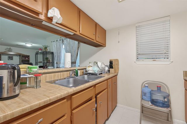 11311 Harwin Drive 10, Houston, TX 77072