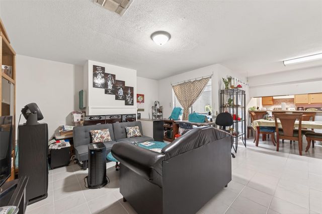 11311 Harwin Drive 10, Houston, TX 77072