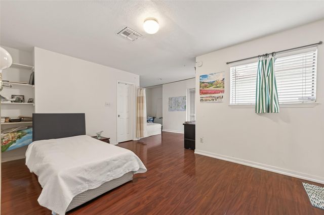 11311 Harwin Drive 10, Houston, TX 77072