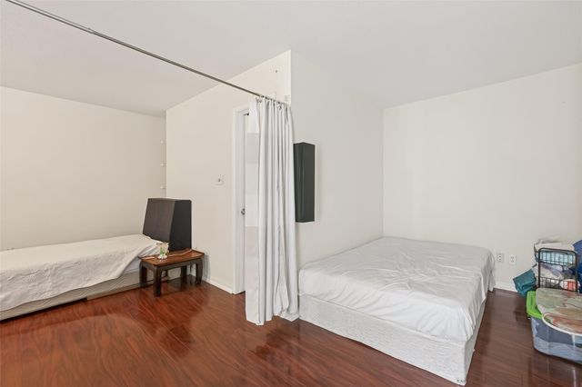 11311 Harwin Drive 10, Houston, TX 77072