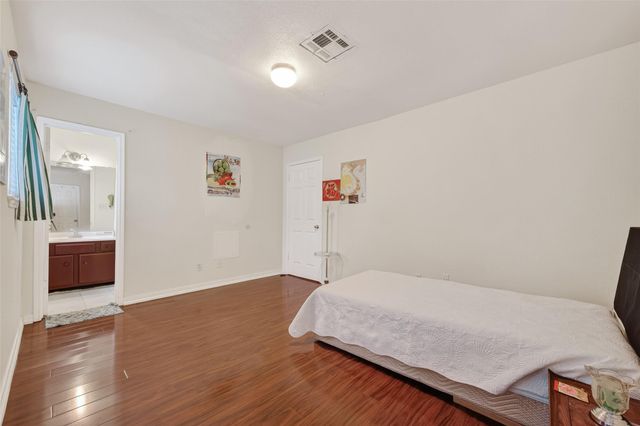 11311 Harwin Drive 10, Houston, TX 77072