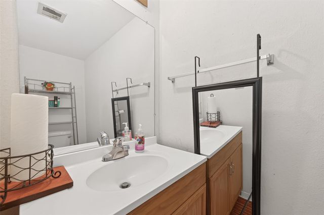 11311 Harwin Drive 10, Houston, TX 77072