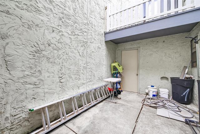 11311 Harwin Drive 10, Houston, TX 77072