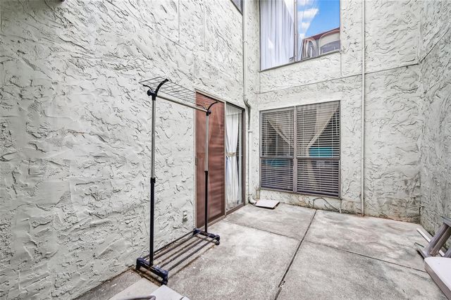 11311 Harwin Drive 10, Houston, TX 77072