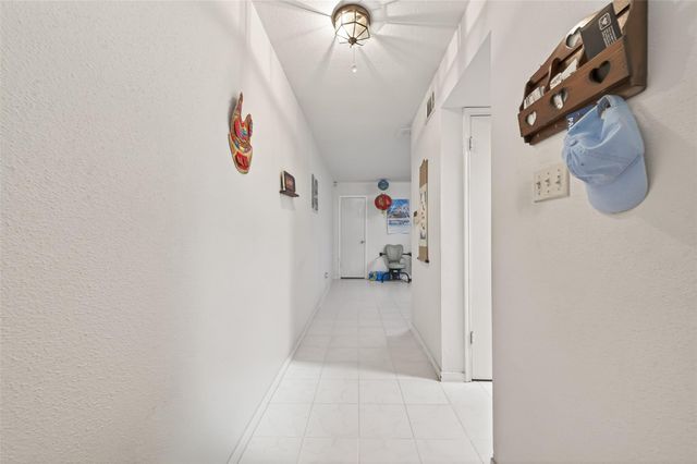 11311 Harwin Drive 10, Houston, TX 77072