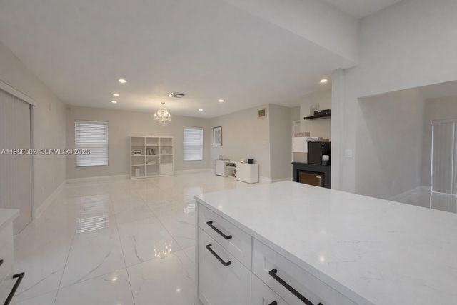 20888 Sugarloaf Ln, Boca Raton, FL 33428