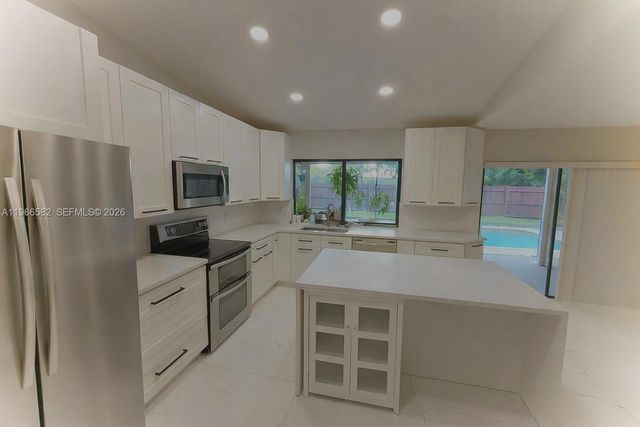 20888 Sugarloaf Ln, Boca Raton, FL 33428