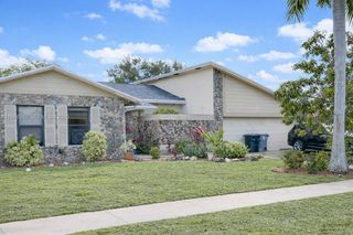 20888 Sugarloaf Ln, Boca Raton, FL 33428