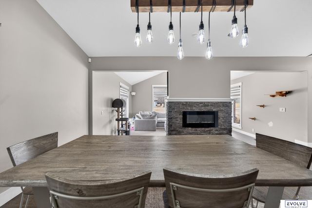 11884 Lewison Lane, Gretna, NE 68028